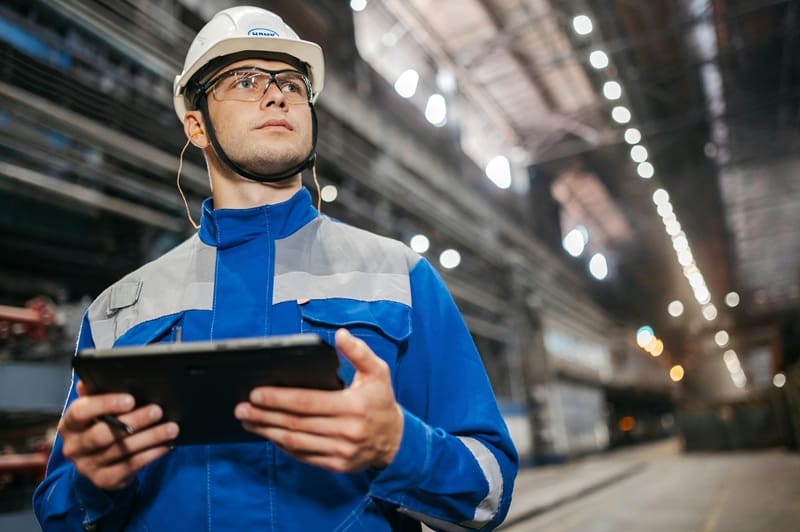 Why Microsoft Is The Best Field Service Software For Small Businesses